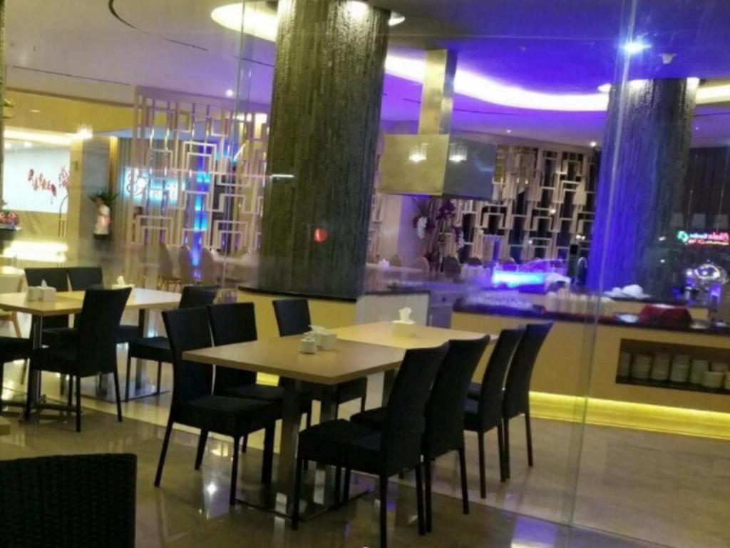 89 Hotel Batam Nagoya Exterior foto